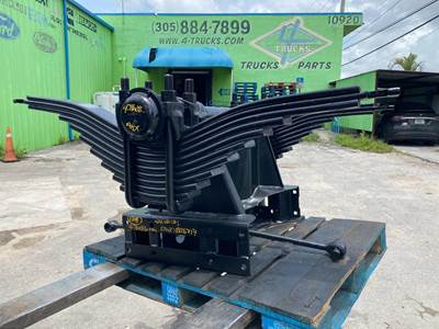 2008 Mack Camelback Trunnion