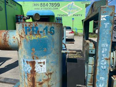 2002 Thompson 4400 Water Pump