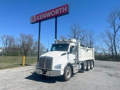 Kenworth T880 Dump Truck - Paccar 510HP, 18 Speed Automatic