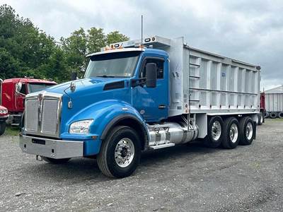 Kenworth T880 Tri Axle Dump Truck - Paccar 500HP, Amt, 19' Dump