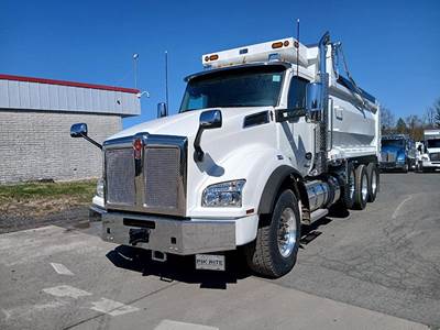 Kenworth T880 Tri Axle Dump Truck - Cummins 500HP, 6 Speed Allison Rds Automatic