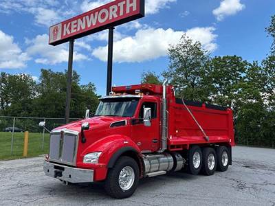 Kenworth T880 Tri Axle Dump Truck - Paccar 510HP, 6 Speed Allison Rds Automatic, 18' Dump