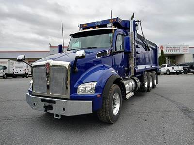 Kenworth T880 Tri Axle Dump Truck - Paccar 510HP, 18 Speed Manual, 18' Dump