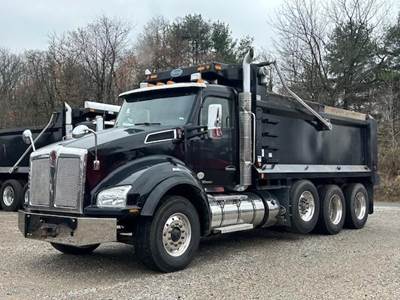 Kenworth T880 Tri Axle Dump Truck - Cummins 505HP, Automatic