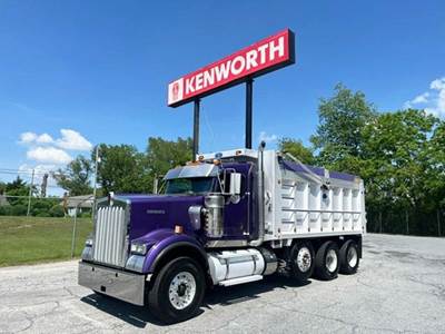 Kenworth W900 Dump Truck - Cummins 450HP, 18 Speed Manual