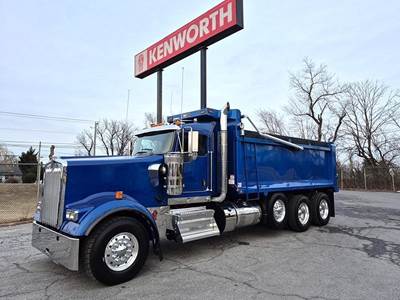 Kenworth W900 Tri Axle Dump Truck - Cummins 565HP, 18' Dump