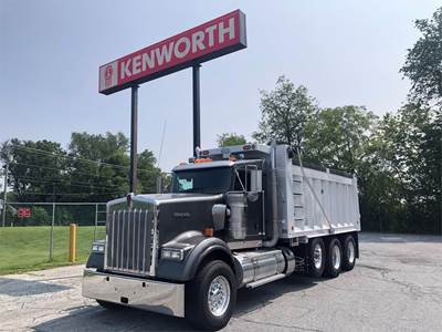Kenworth W900B Tri Axle Dump Truck - Cummins 525HP, Automatic, 18' Dump