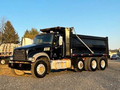 Mack Granite GU713 Tri Axle Dump Truck - MP8 425HP, Automatic, 17.5' Dump