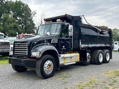 Mack Granite GU713 Dump Truck - MP8 425HP, Automatic