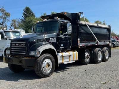 Mack Granite GU713 Tri Axle Dump Truck - MP8 425HP, Automatic, 17.5' Dump