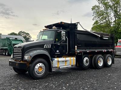 Mack Granite GU713 Tri Axle Dump Truck - MP8 425HP, Automatic, 17.5' Dump