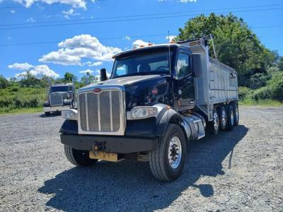 Peterbilt 567 Dump Truck - Paccar 430HP, Automatic