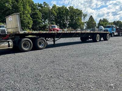 UTILITY 48x102 Flatbed Trailer - Air Ride, Fixed Axle