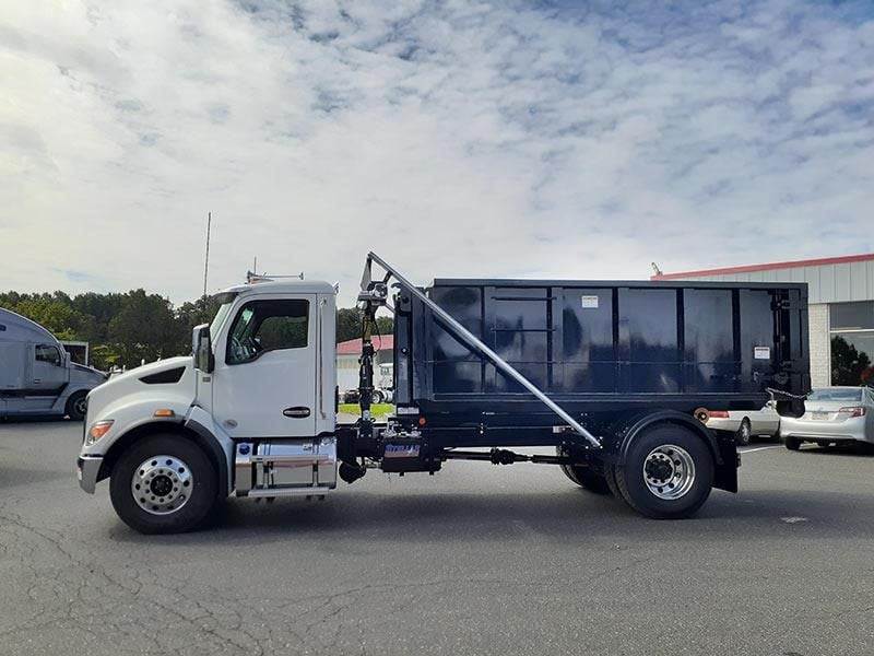 2024 Kenworth T280 Single Axle Hooklift Truck Paccar, 300HP, 6 Speed