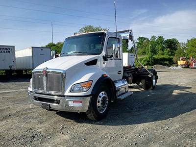 Kenworth T380 Single Axle Hooklift Truck - Paccar, 350HP, 6 Speed Allison Rds Automatic