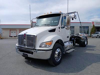 Kenworth T480 Single Axle Hooklift Truck - Paccar, 350HP, 6 Speed Allison Rds Automatic