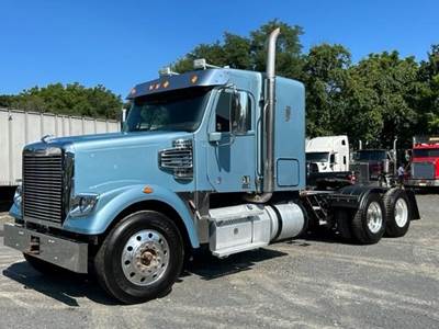 Freightliner Coronado 122 SD Sleeper Semi Truck - 48" Flat Top Sleeper, Cummins 450HP, 18 Speed Manual