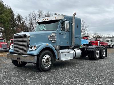 Freightliner Coronado 122 SD Sleeper Semi Truck - 48" Flat Top Sleeper, Cummins 450HP, 10 Speed Manual