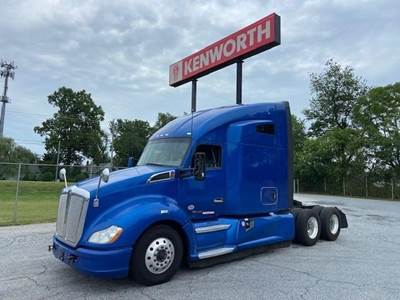 Kenworth T680 Sleeper Semi Truck - 76" Raised Roof Sleeper, Cummins 400HP, Automatic