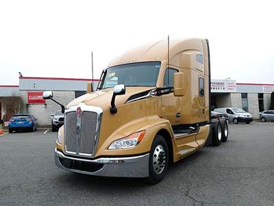 Kenworth T680 Sleeper Semi Truck - 76" Raised Roof Sleeper, Paccar 455HP, 12 Speed Amt