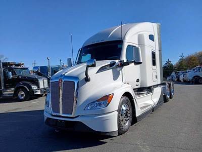 Kenworth T680 Sleeper Semi Truck - 76" Raised Roof Sleeper, Paccar 455HP, 12 Speed Amt