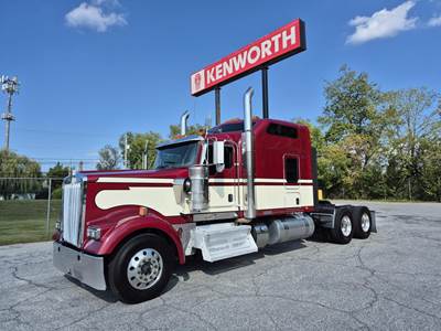Kenworth W900L Sleeper Semi Truck - 86" Mid Roof Sleeper, Cummins 565HP, 18 Speed Manual