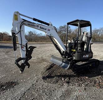 Bobcat E26 Mini Excavator