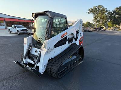 Bobcat T770 Compact Track Loader