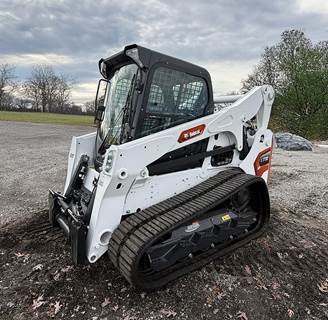 Bobcat T770 Compact Track Loader
