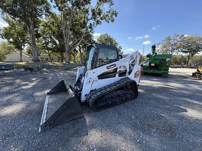 Bobcat T770 Compact Track Loader