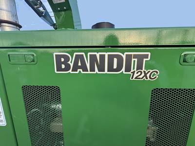 Bandit INTIMIDATOR 12XC Towable Wood Chipper