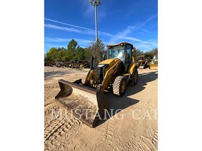 Caterpillar 420 XE Backhoe