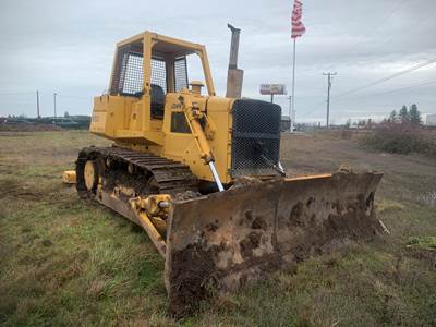 John Deere 850 Dozer w/ Rippers