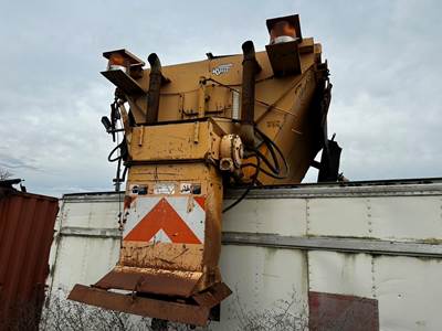 Fontaine Sanders and Snow Plows (2ea)