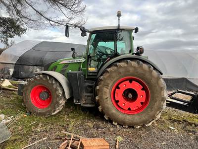 2019 Fendt 724 VARIO Tractor