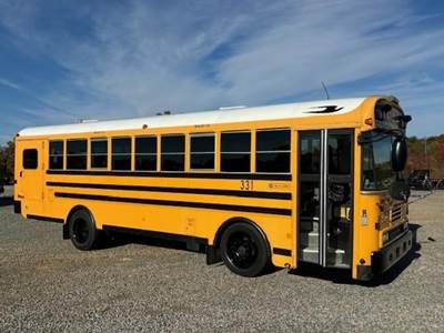 Blue Bird Bus - Cummins, 260HP, 5 Speed Automatic