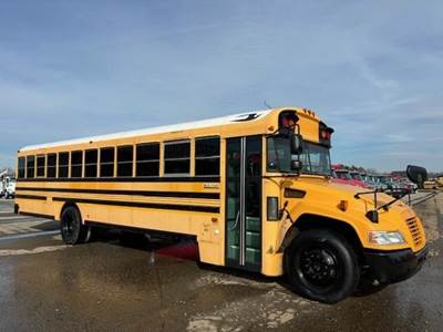 Blue Bird Vision Bus - Cummins, 220HP, 5 Speed Automatic