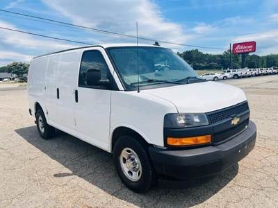 Chevrolet Express 2500 Cargo Van - 6 Speed Automatic