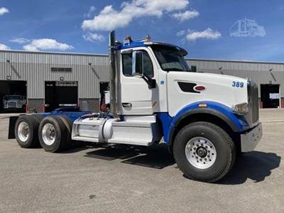 Peterbilt 567 Day Cab Truck - Cummins 565HP, 18 Speed Manual