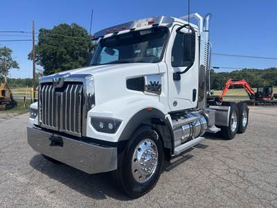 Western Star 47X Day Cab Truck - Detroit 505HP, 12 Speed Dt12 Amt