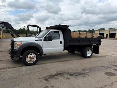 Ford F-550 XL Single Axle Dump Truck - 6.7L POWER STROKE, 6 Speed Automatic, 11' Dump
