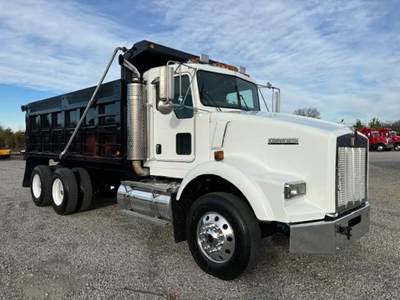 Kenworth T800 Dump Truck - Caterpillar 335HP, 10 Speed Manual