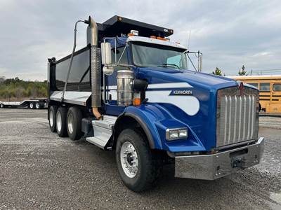 Kenworth T800 Tri Axle Dump Truck - Cummins 500HP, 6 Speed Allison Rds Automatic, 16' Dump