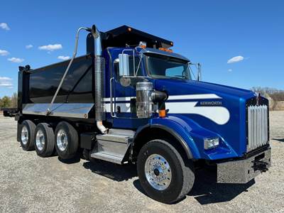 Kenworth T800 Tri Axle Dump Truck - Cummins 500HP, 6 Speed Allison Rds Automatic, 16' Dump
