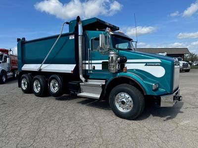 Kenworth T800 Tri Axle Dump Truck - Cummins 500HP, 6 Speed Allison Rds Automatic, 16' Dump