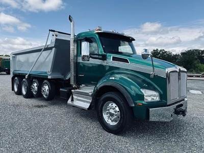 Kenworth T880 Quad Axle Dump Truck - Cummins 450HP, 6 Speed Allison Rds Automatic, 19' Dump