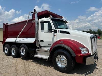 Kenworth T880 Tri Axle Dump Truck - Cummins 500HP, 6 Speed Allison Rds Automatic, 16' Dump