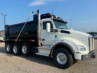 Kenworth T880 Tri Axle Dump Truck - Cummins 500HP, 6 Speed Allison Rds Automatic, 16' Dump