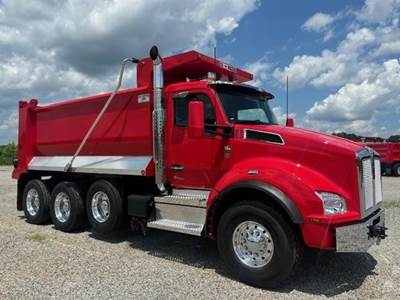 Kenworth T880 Tri Axle Dump Truck - Paccar 510HP, 6 Speed Allison Rds Automatic, 16' Dump