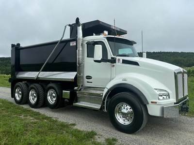 Kenworth T880 Tri Axle Dump Truck - Cummins 500HP, 18 Speed Endurant Automatic, 16' Dump
